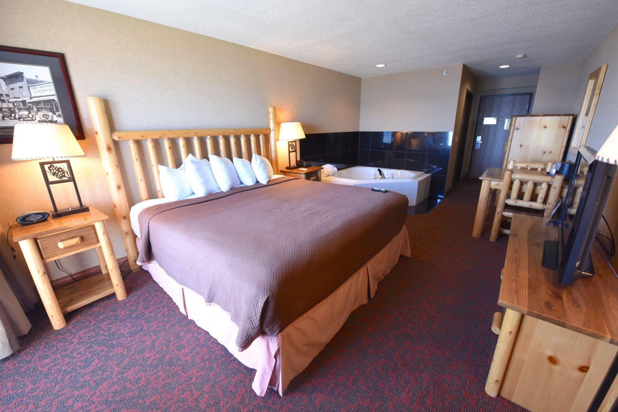 Bridge Vista Beach Hotel&Convention Center Mackinaw Stadt Exterior foto
